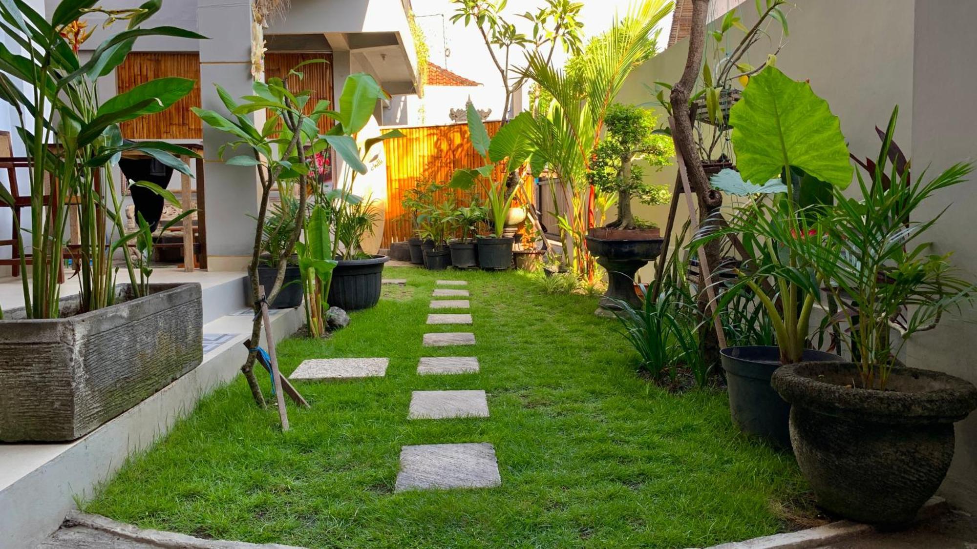 The Lima Home Stay In Canggu Luaran gambar