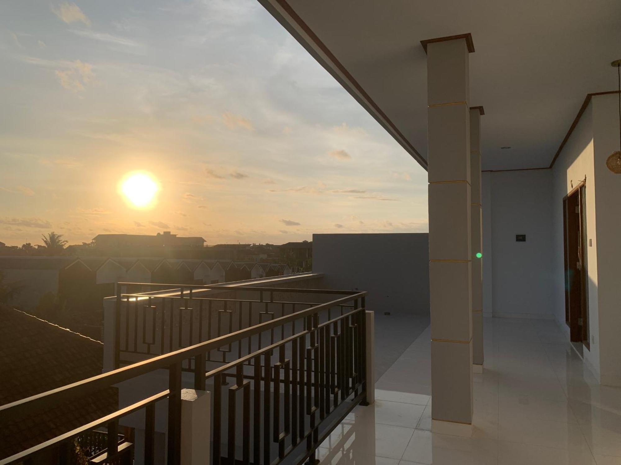 The Lima Home Stay In Canggu Luaran gambar