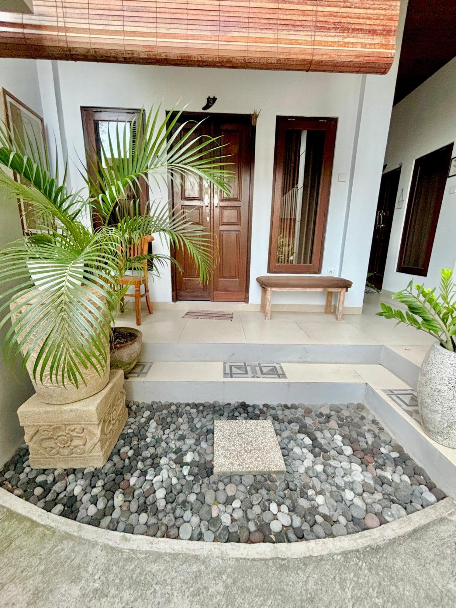 The Lima Home Stay In Canggu Luaran gambar
